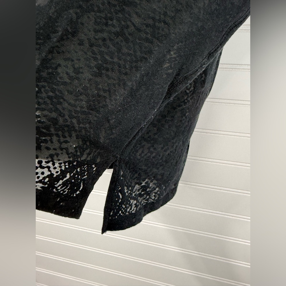 Avia women’s black snakeskin pattern burnout workout tank top. Size Large. - Picture 2 of 5